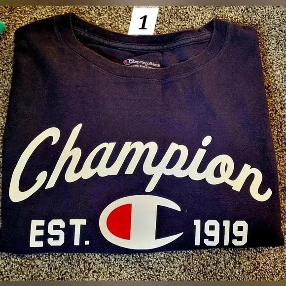 Champion Other - Champion tshirt, mens size medium, navy blue w logo on front